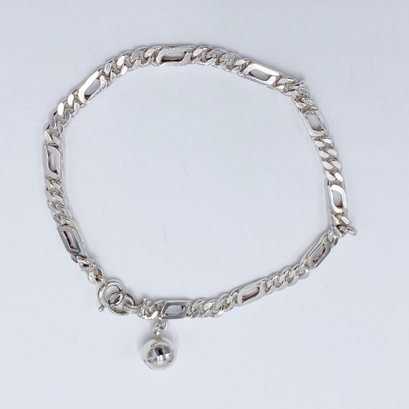 Vintage Sterling Silver Bracelet With A Bell - Picture 8 of 8